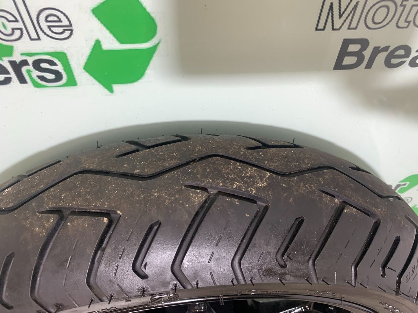 KAWASAKI Z300 ER300 REAR WHEEL (WITH GOOD TYRE)   YEAR 2016-2018  (CMB1056)