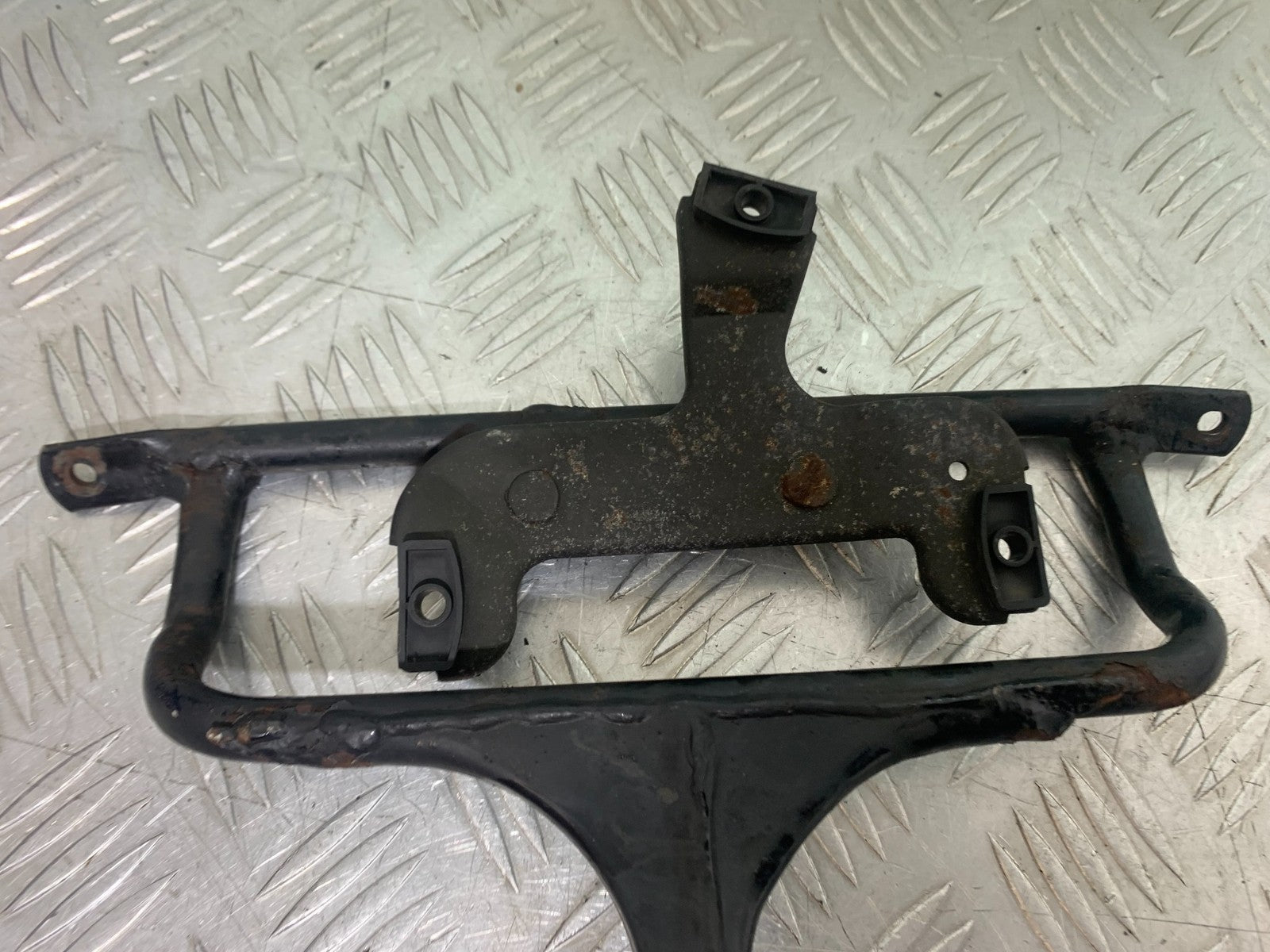 KAWASAKI ZX6R ZX6 F FAIRING BRACKET  YEAR 1995-1997 (CMB1169)