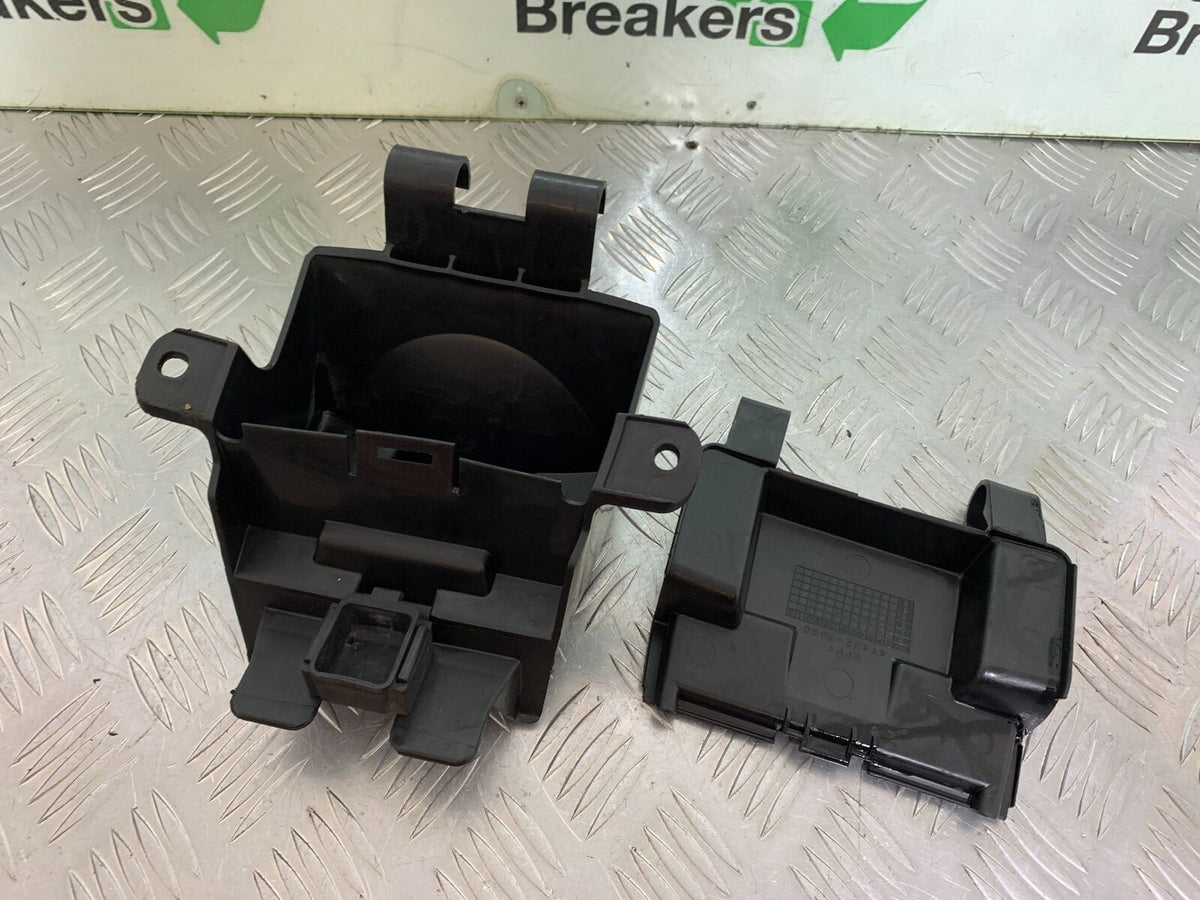 SUZUKI GSF650 GSF 650 TOOL BOX HOLDER  YEAR 2005-06  (CMB1028)