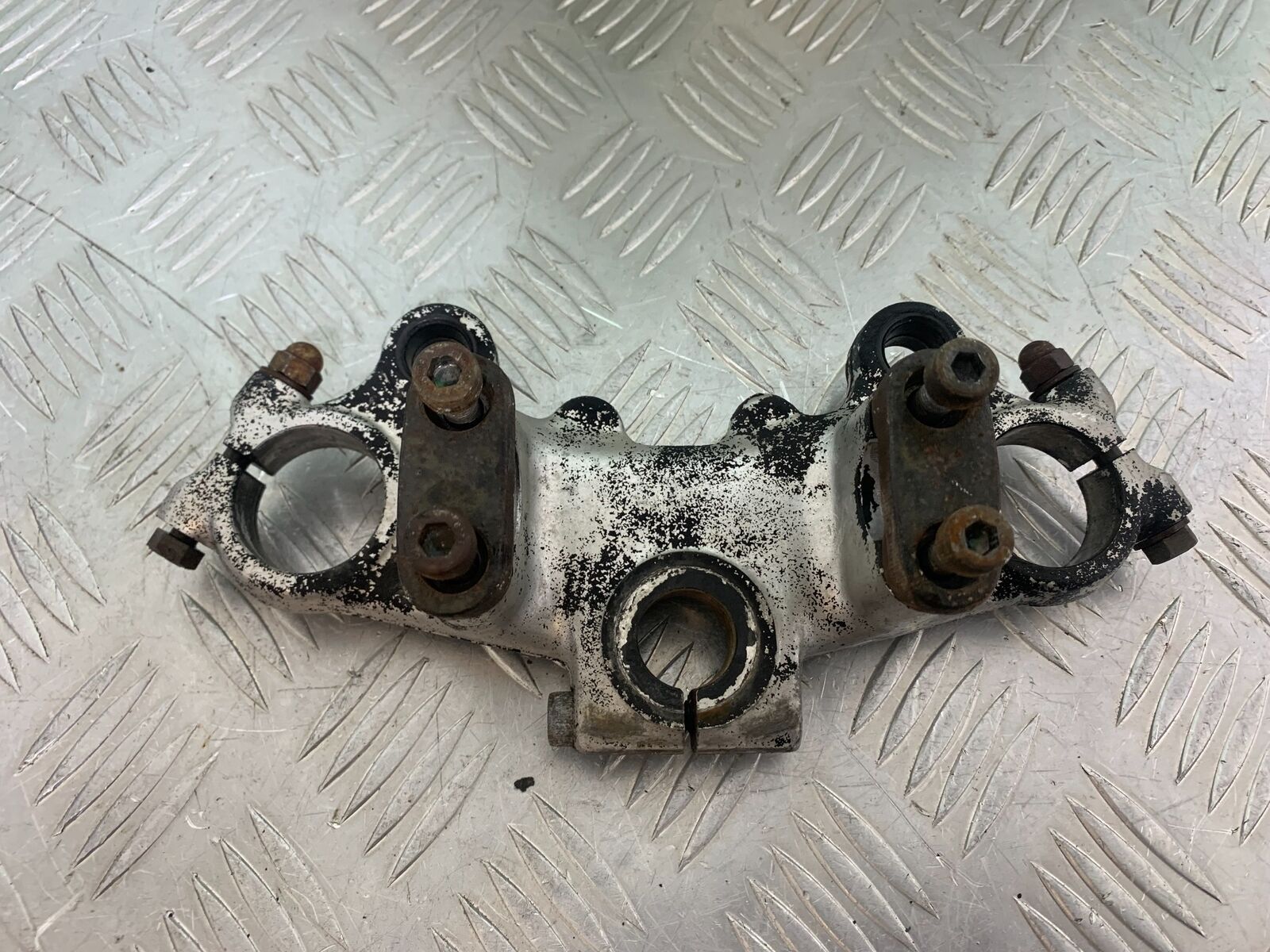YAMAHA XS1100 MIDNIGHT SPECIAL TOP YOKE YEAR 1980-1982 (CMB1122)