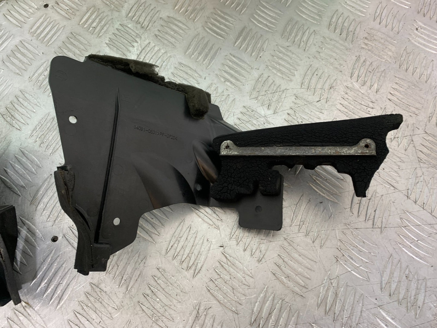 KAWASAKI GTR1400 GTR 1400 INFILL  BRACKETS   YEAR 2007-2009 (CMB1306)