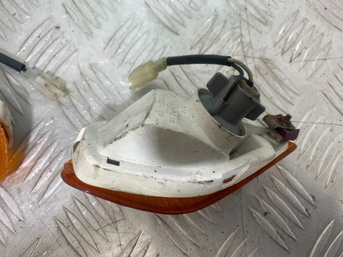 KAWASAKI ZZR1100 D FRONT INDICATORS   YEAR 1993-2001 (CMB1164)