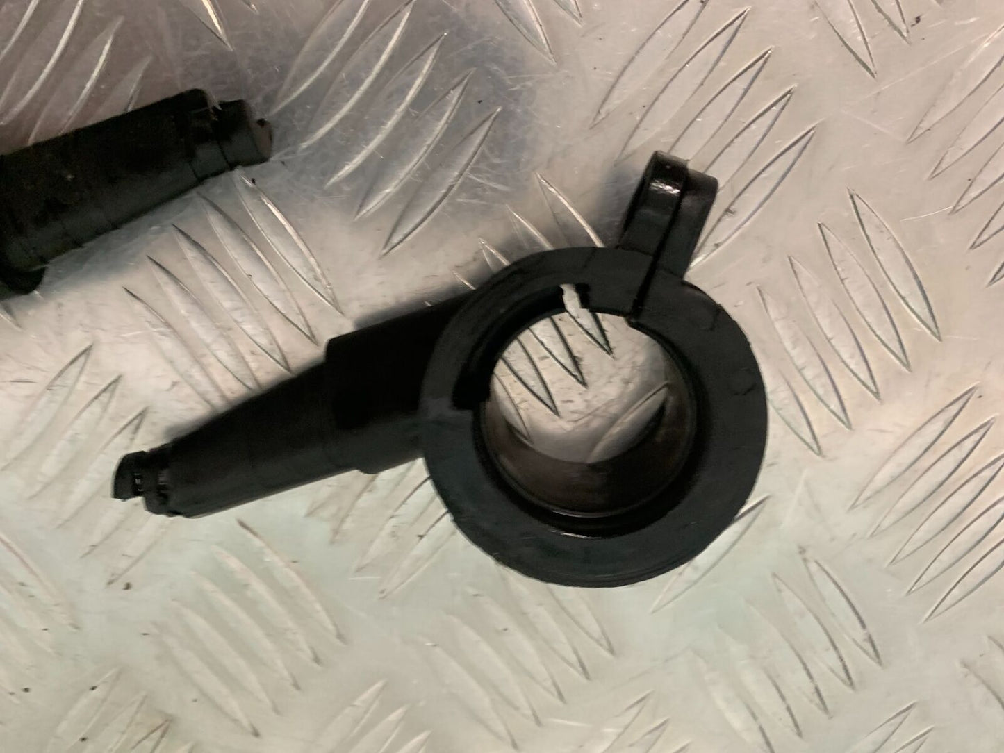 ROYAL ENFIELD 350 CLASSIC FRONT INDICATOR MOUNTS   YEAR 2022 (STOCK 967)