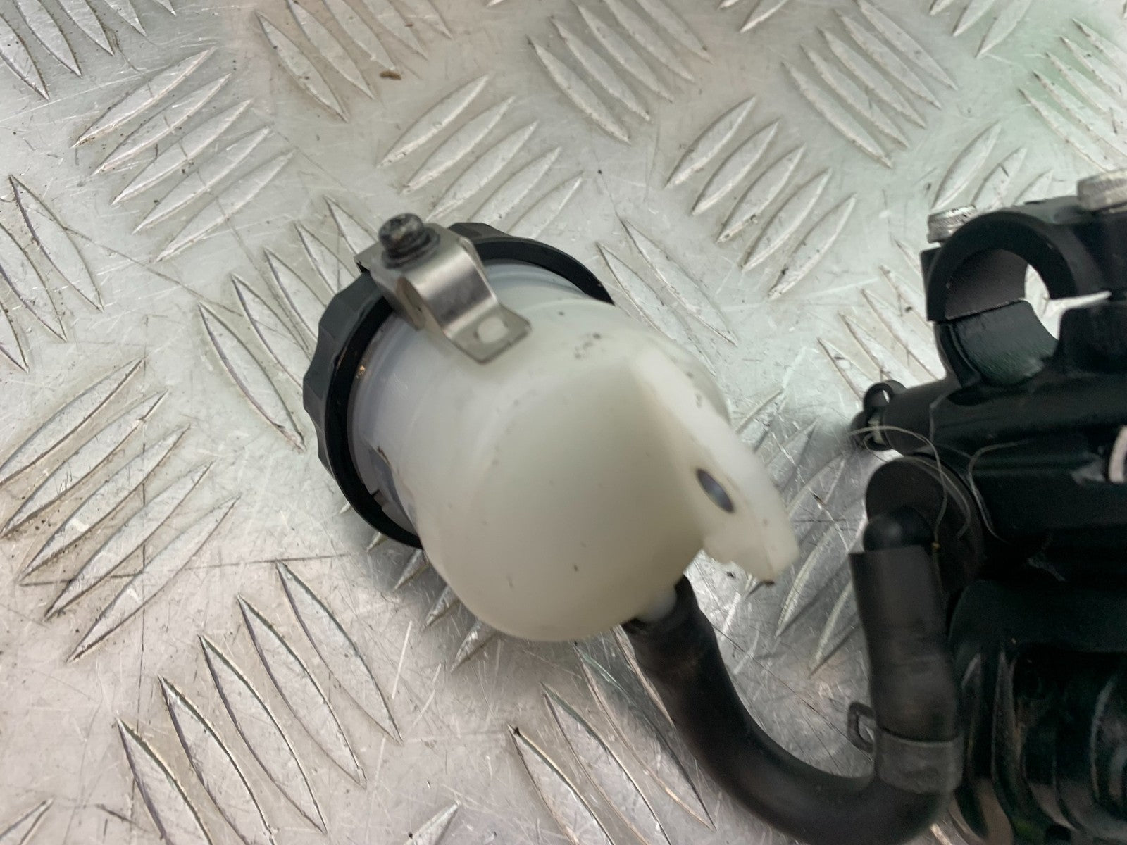 MV AGUSTA 800 F3 FRONT BRAKE MASTER CYLINDER YEAR 2017-2019 (CMB1227)