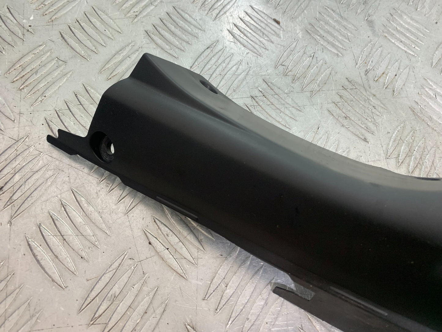 HONDA CBR1000 rr FIREBLADE LEFT TOP FAIRING INFILL 2012-2016 (CMB1280)