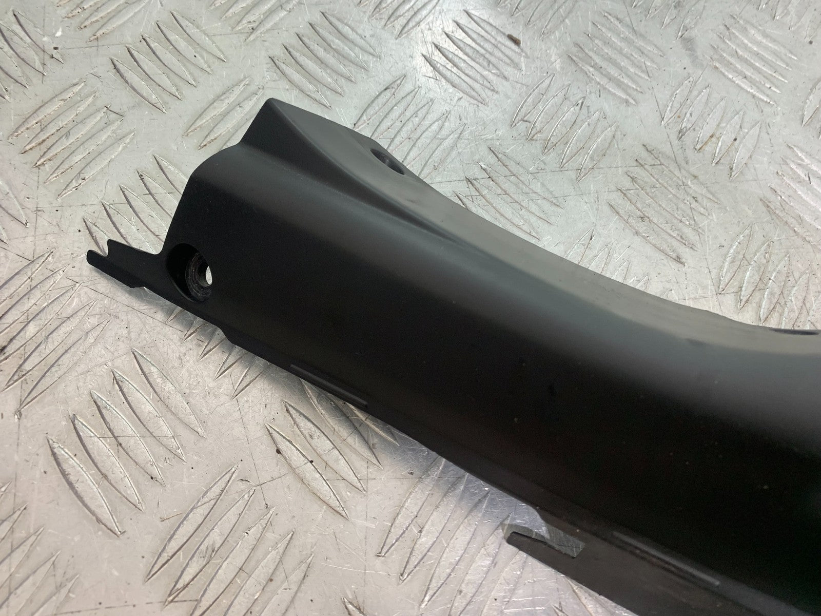 HONDA CBR1000 rr FIREBLADE LEFT TOP FAIRING INFILL 2012-2016 (CMB1280)