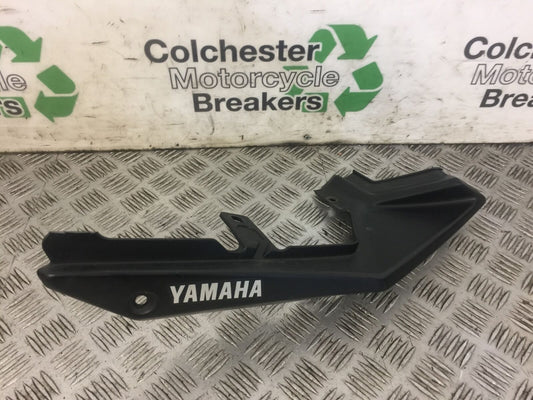 YAMAHA MT 125 MT125 RIGHT SEAT PANEL  YEAR 2014-2019  (STOCK 593)