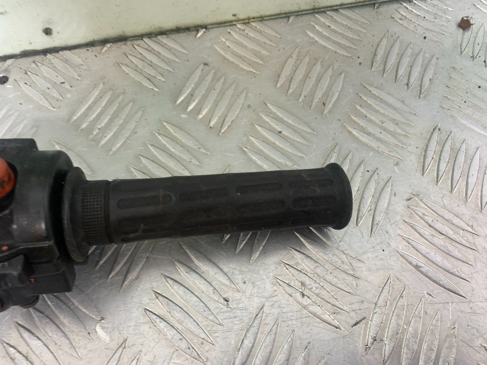 HONDA GL500 GL 500 SILVERWING RIGHT SWITCH GEAR  YEAR 1981-82 (CMB1168)