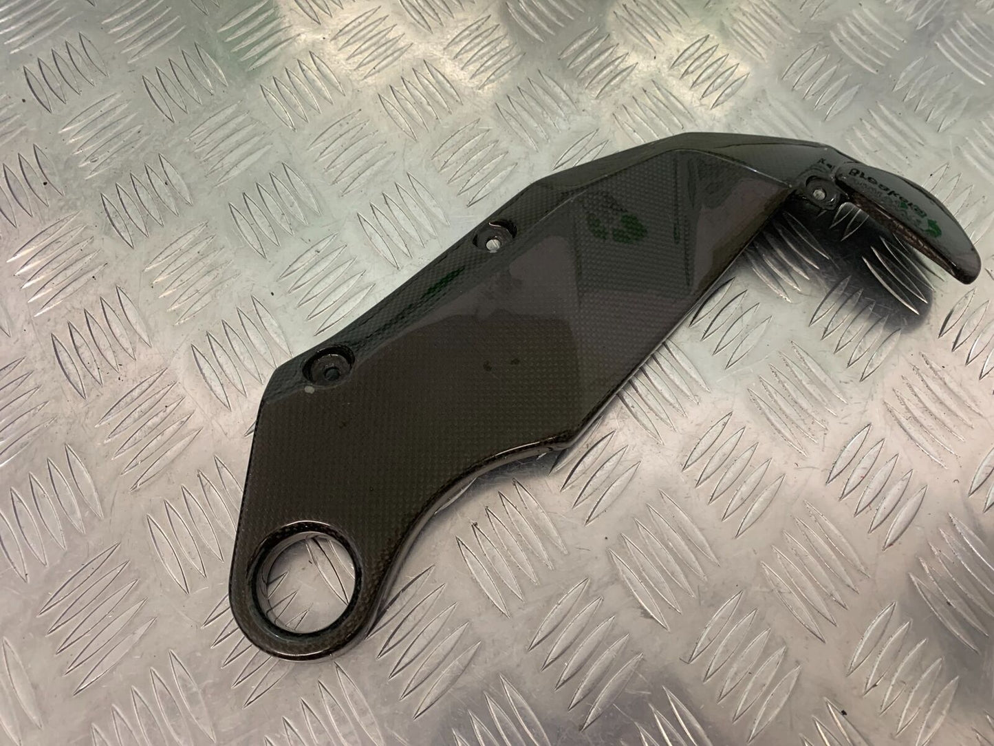 KAWASAKI Z750 Z 750 RIGHT CARBON FRAME COVER   YEAR 2004-2006  (STOCK 963)