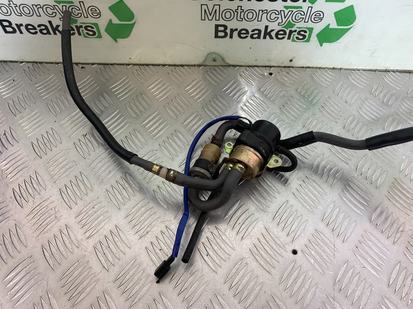HONDA VT1100 C SHADOW SPIRIT PETROL PUMP  2002-2003 (CMB1035)