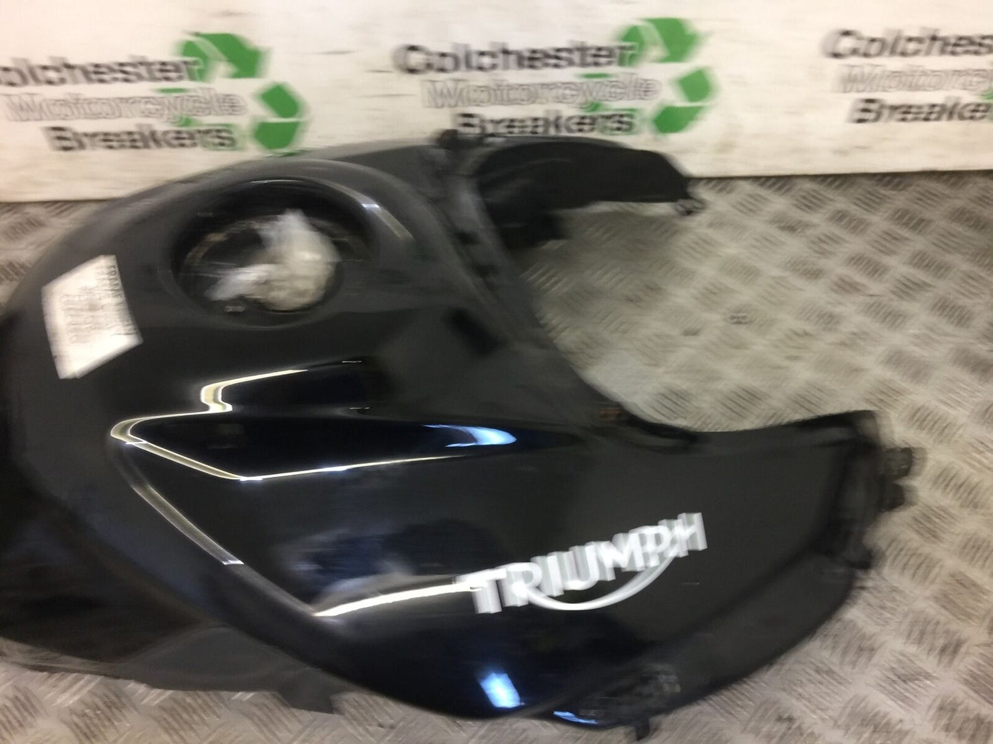 TRIUMPH TIGER 800 XCX PETROL TANK   2018-2021 (STOCK 548)