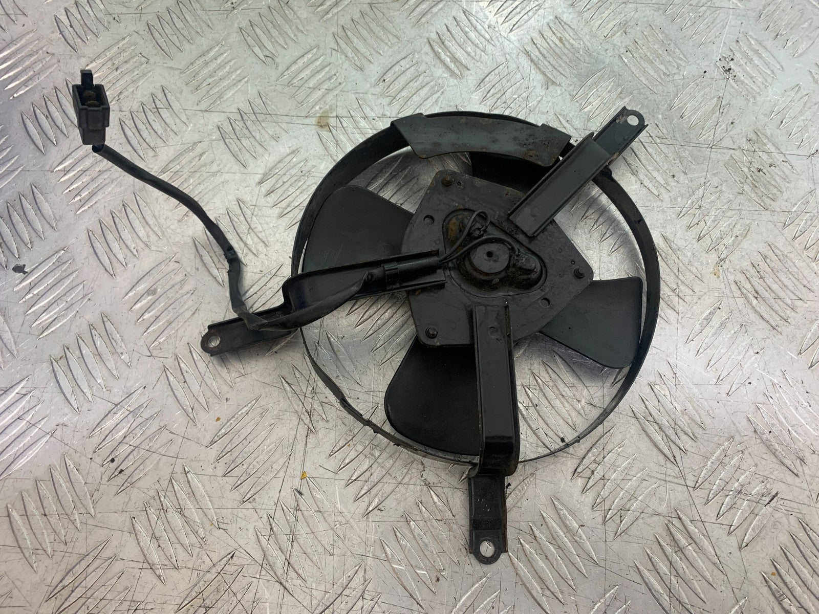 KAWASAKI ZX9R ZX9 C RADIATOR FAN  YEAR 1998-99 (CMB1213)