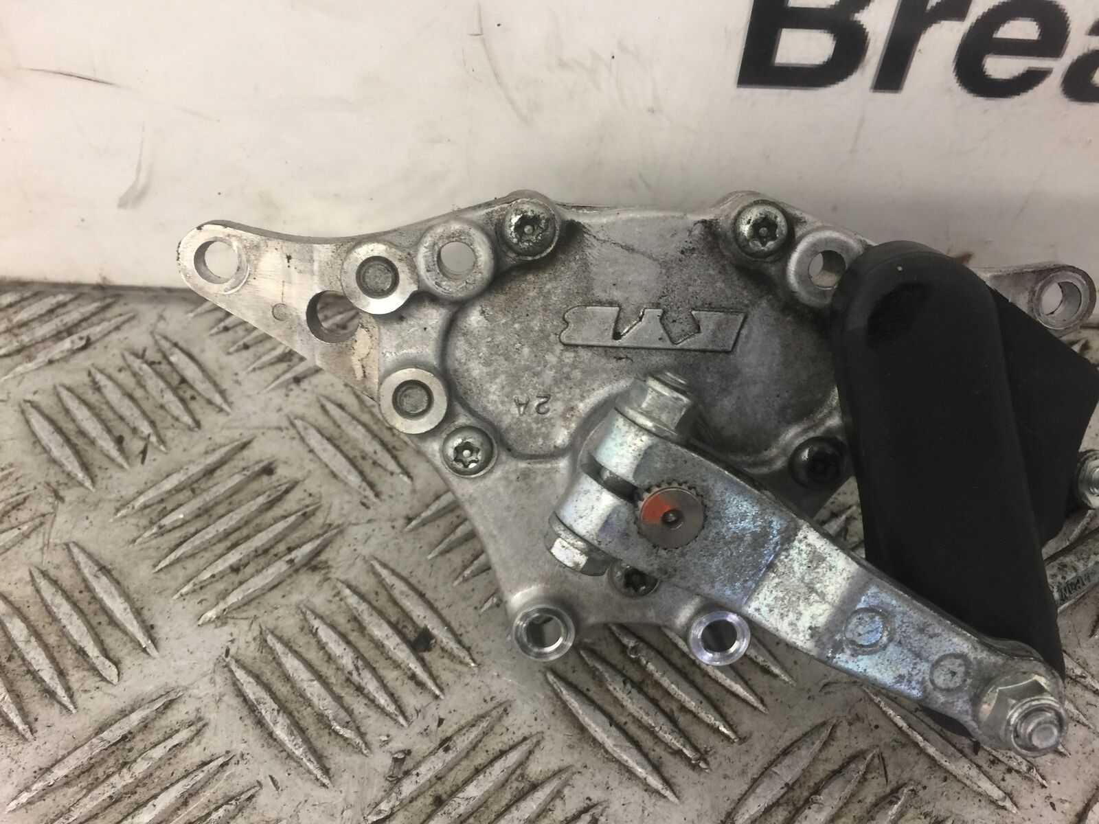 HONDA CBR600 CBR 600 RR STEERING DAMPER  YEAR 2016 (STOCK 348)