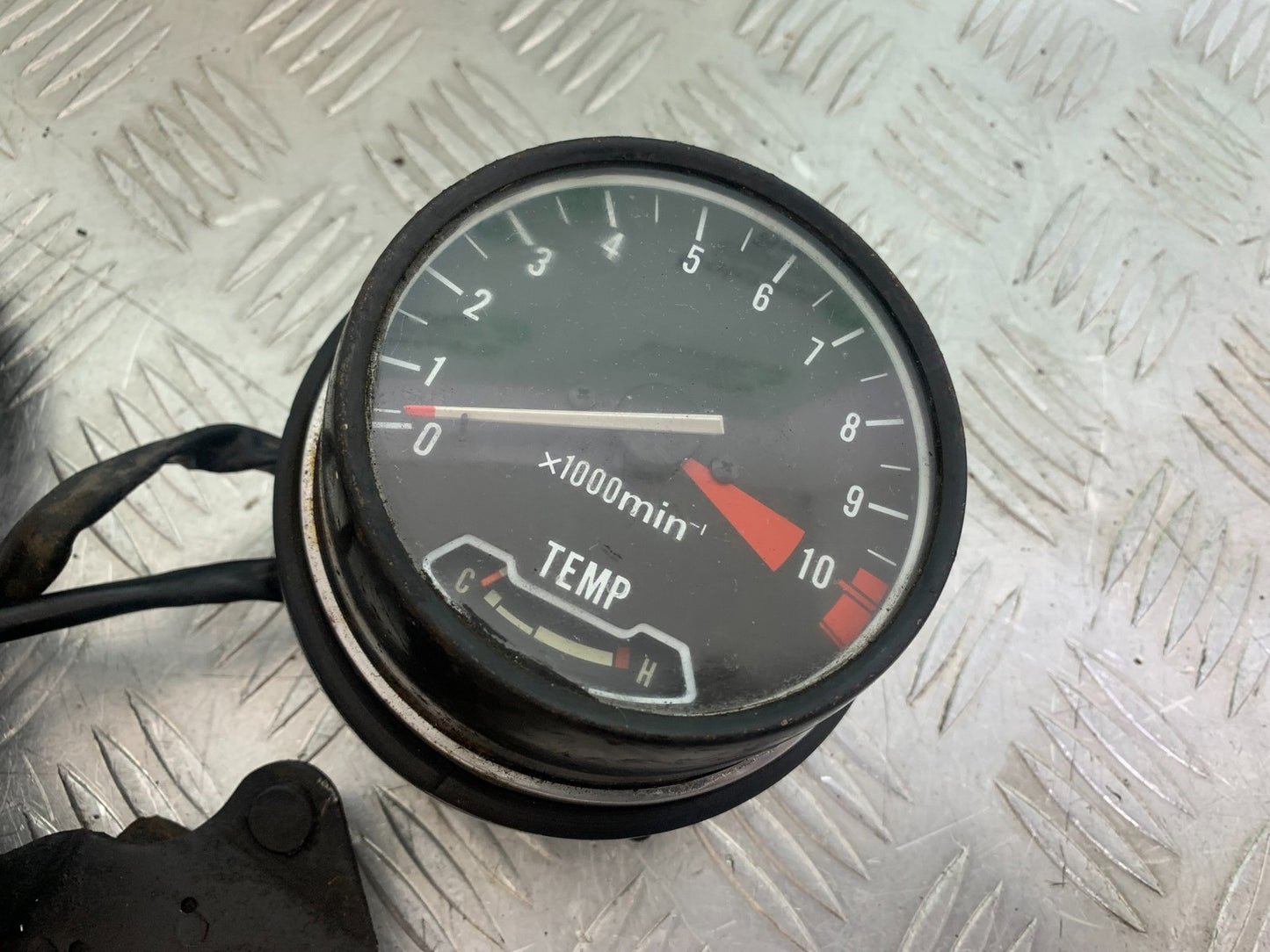 HONDA GL500 GL 500 SILVERWING CLOCKS  YEAR 1981-82  (CMB1168)