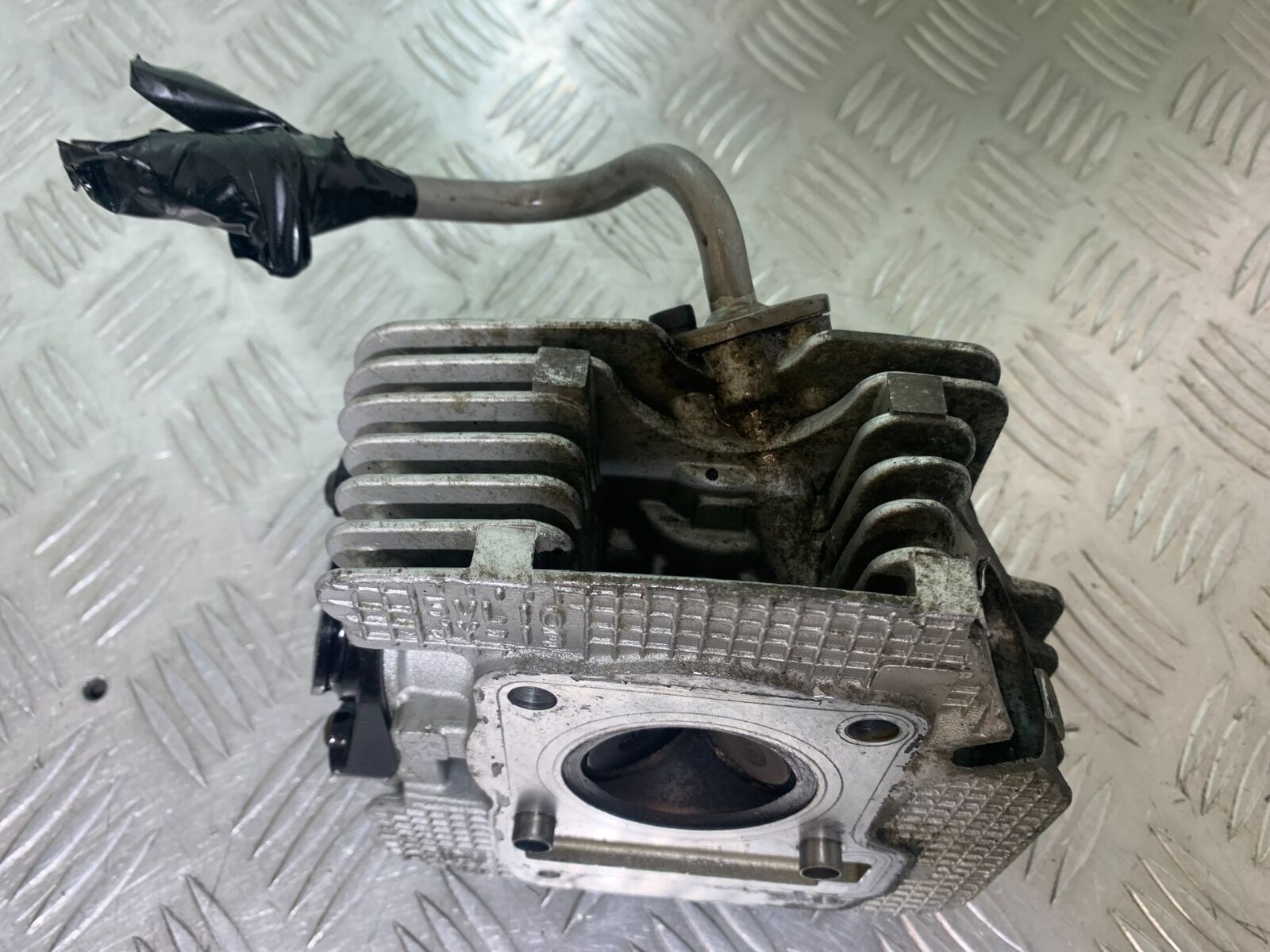 YAMAHA XT125 X XT 125 X CYLINDER HEAD  2005-2011 (CMB1097)