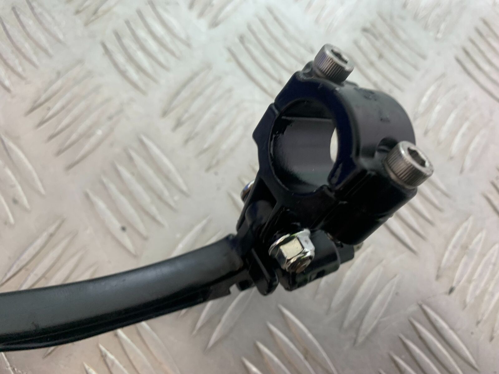 SINNIS TERRAIN 125 CLUTCH LEVER AND BRACKET   YEAR 2024 (CMB1072)