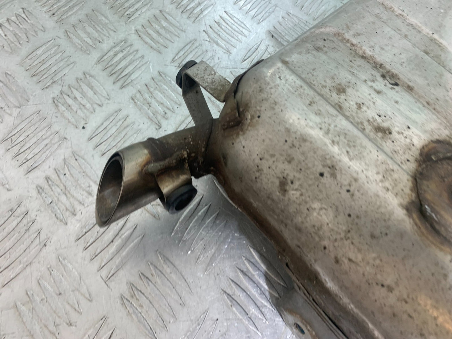 SUZUKI GSR600 GSR 600 SILENCER    2006-2010 (CMB1177)