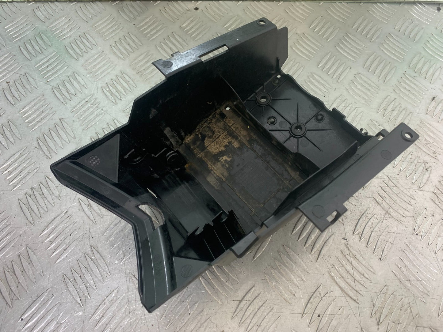 BMW S1000 RR BATTERY BOX   YEAR 2015-2018 (CMB1246)