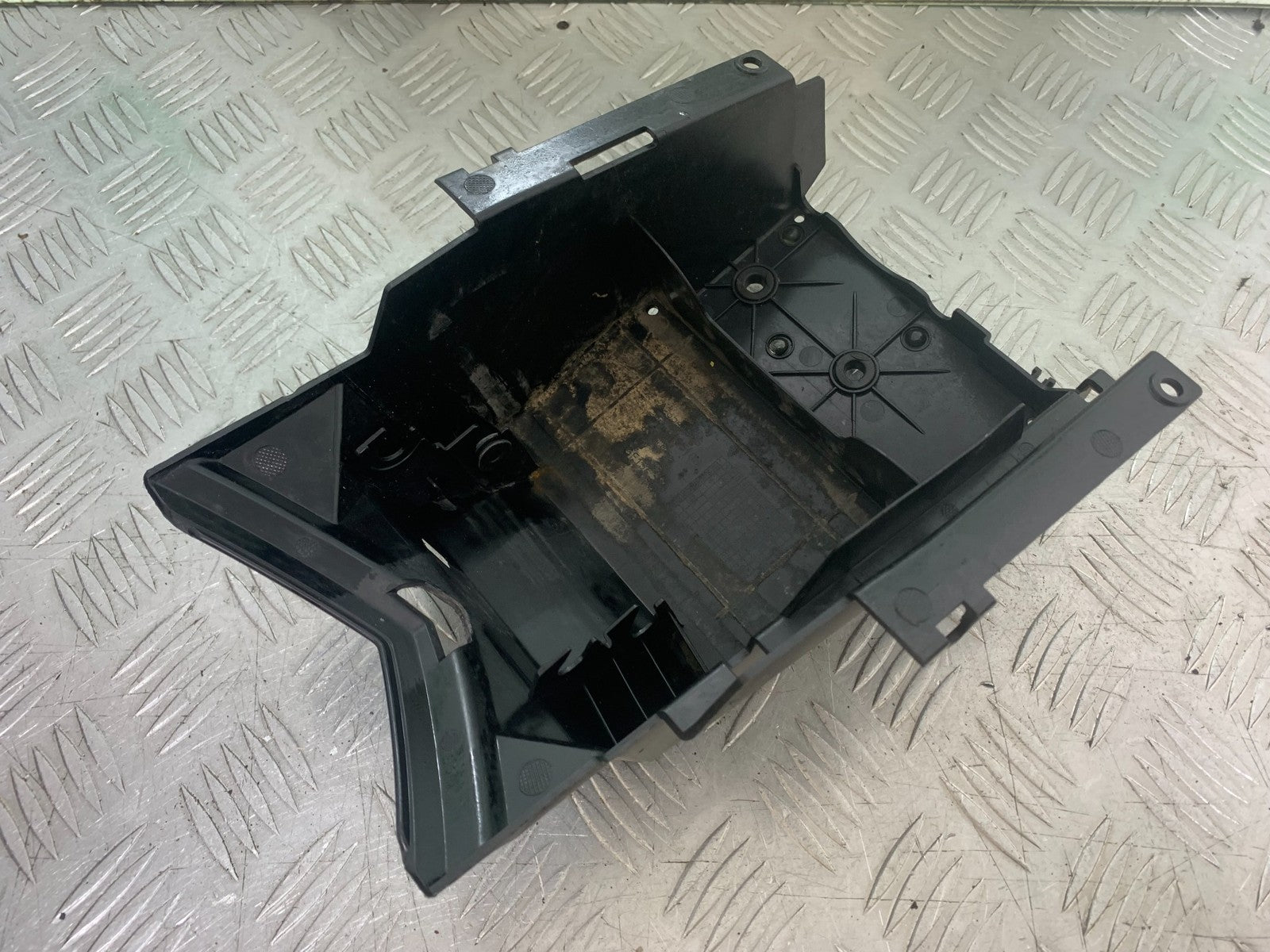 BMW S1000 RR BATTERY BOX   YEAR 2015-2018 (CMB1246)