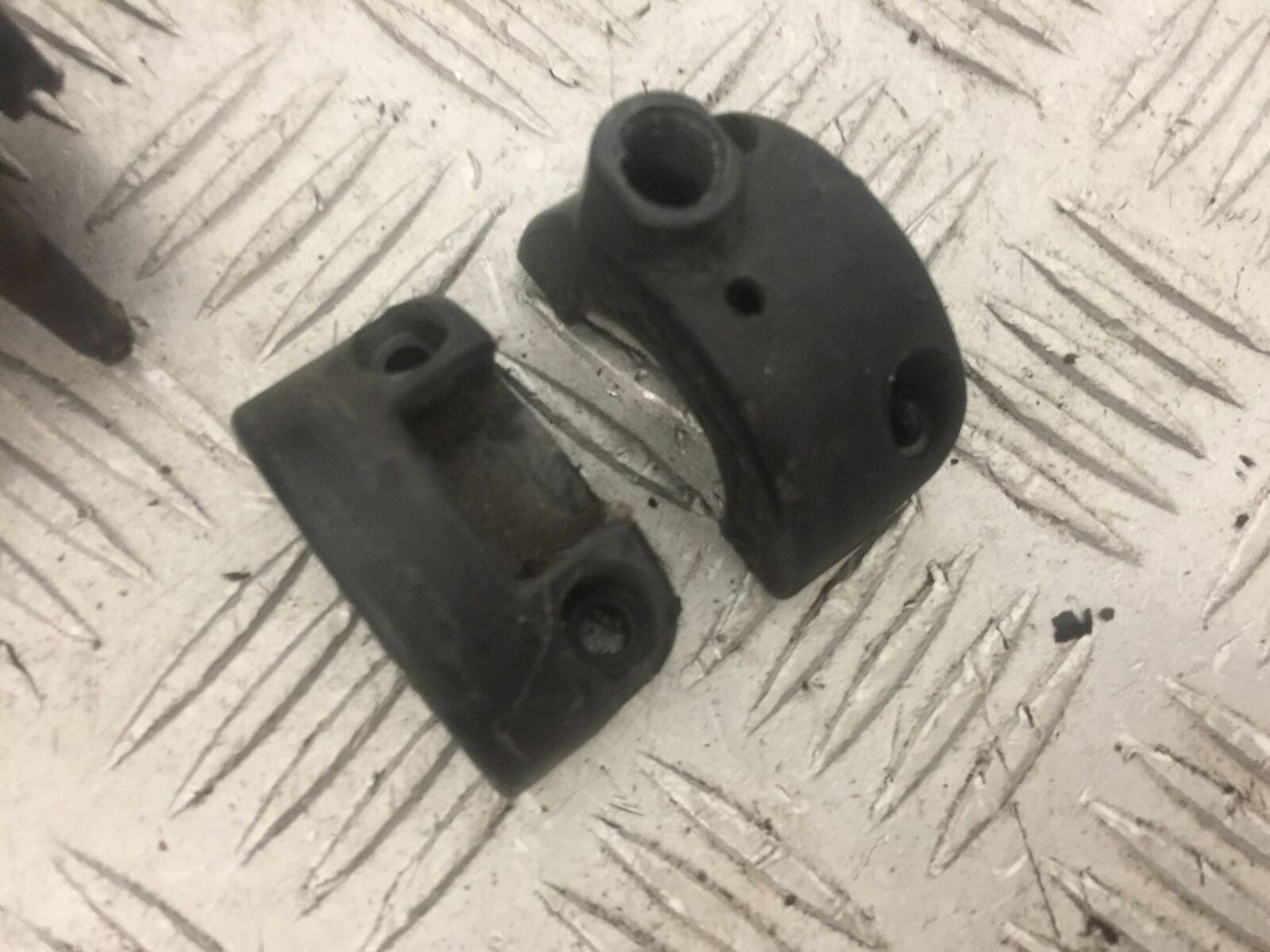 HONDA PANTHEON FES 125 THROTTLE AND GRIP  YEAR 2003-2007 (STOCK 827)
