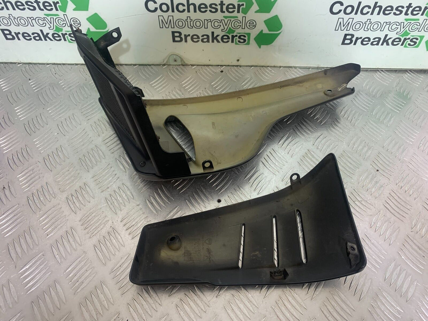 DUCATI DIAVEL 1200 BELLYPAN   YEAR 2014-17 (CMB1054)