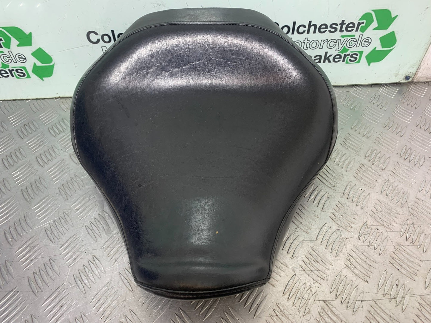 YAMAHA XVS 1300 MIDNIGHT STAR FRONT SEAT  YEAR 2007-16 (CMB1200)