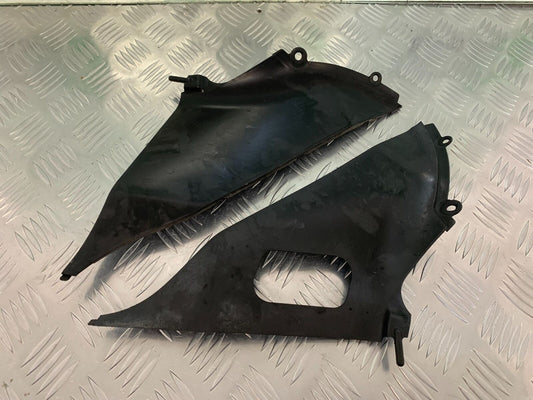SUZUKI GSXR600 GSXR 600 K8 LEFT & RIGHT INNER INFILLS   YEAR 2009 (STOCK 939)
