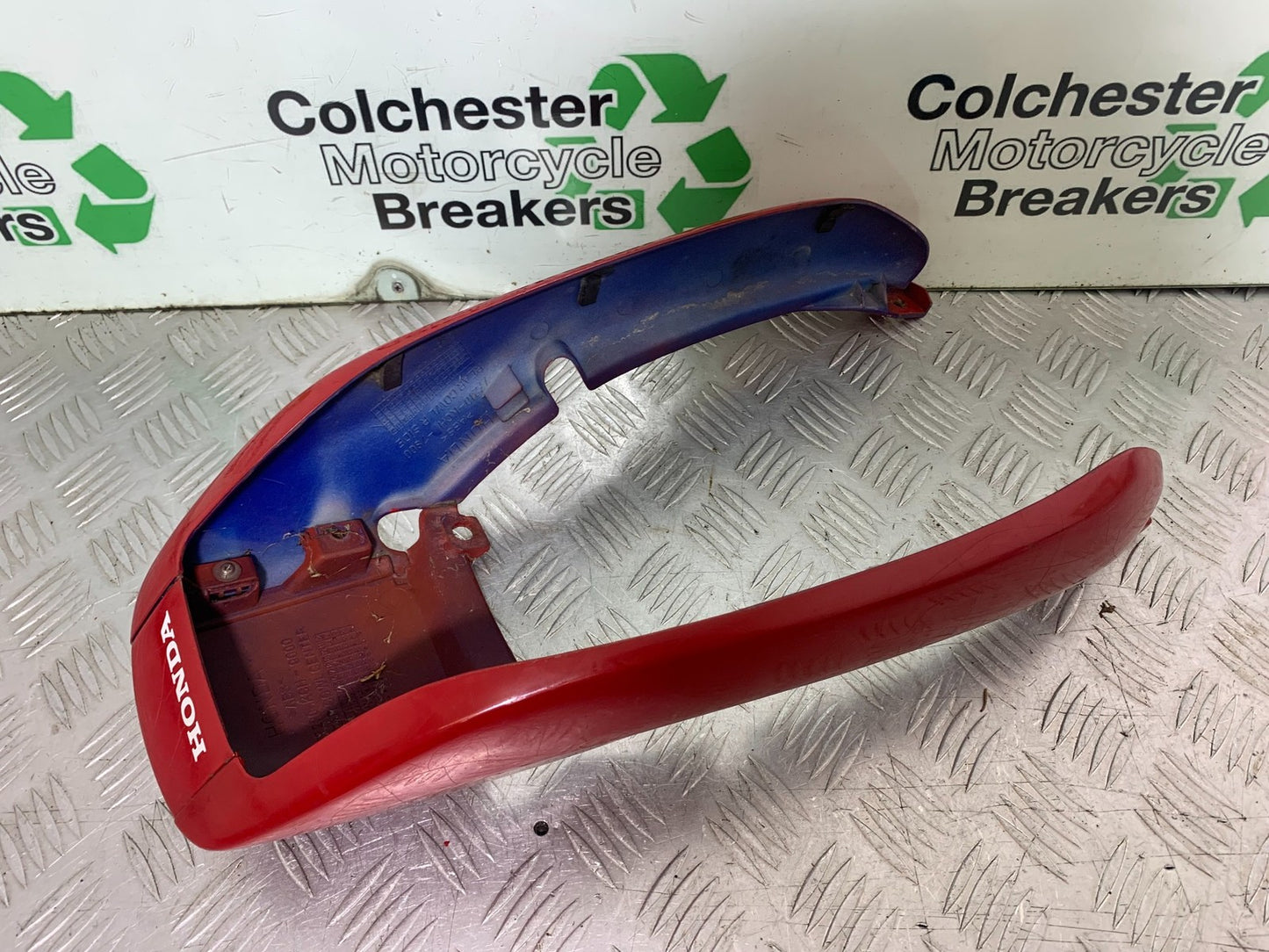 HONDA CG125 CG 125 TAIL PIECE  YEAR 1998-2000 (CMB1282)