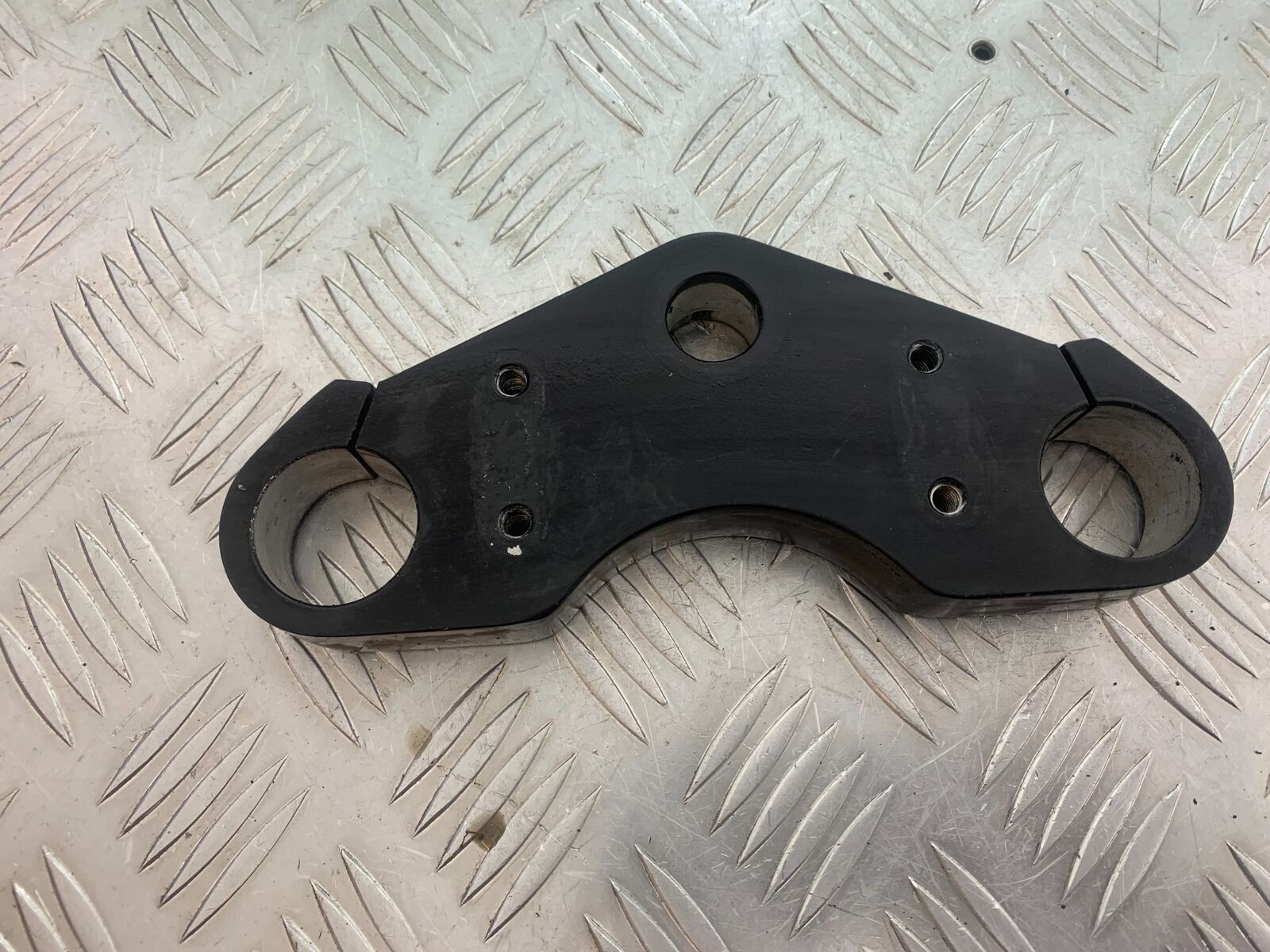 BLUROC LEGEND 125 TOP YOKE  YEAR 2022  (CMB1041)