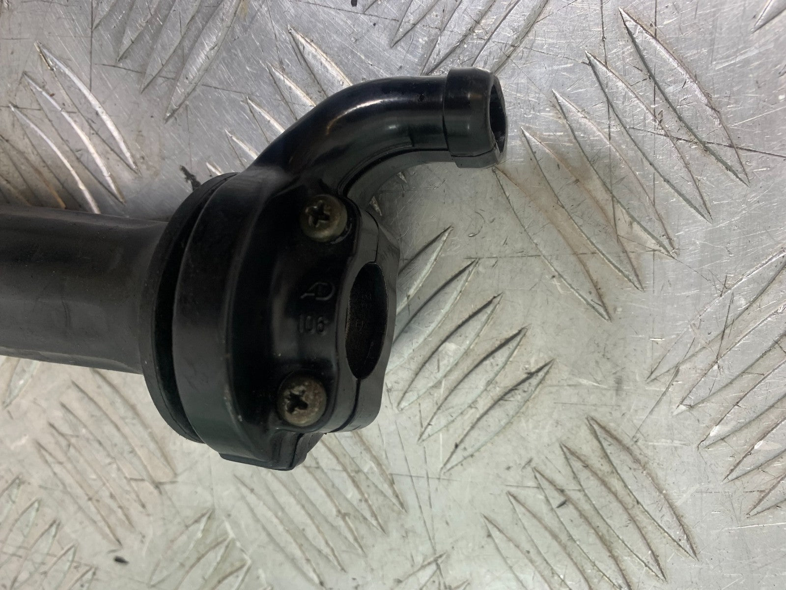 TRIUMPH 1050 SPRINT ST THROTTLE AND GRIP   2004-2007 (CMB1197)