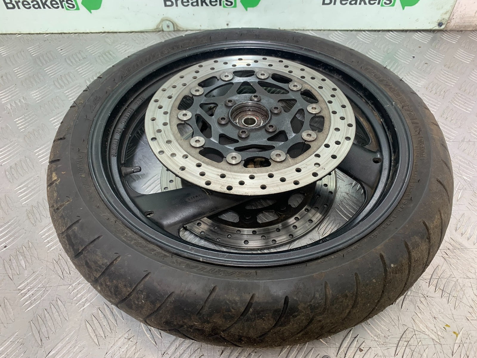YAMAHA FZS600 FAZER 600 FRONT WHEEL  YEAR 1998-2001 (CMB1267)