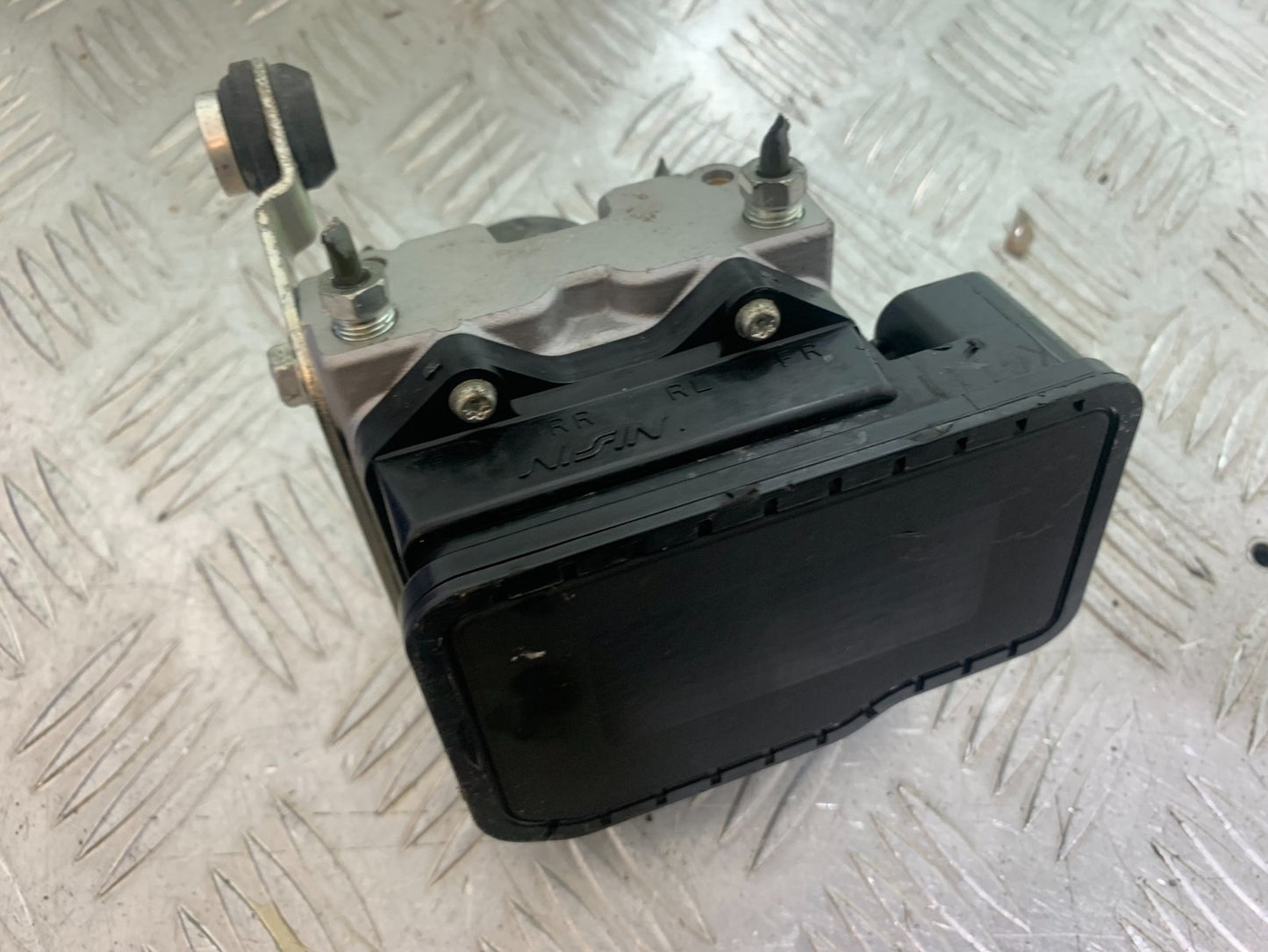 KAWASAKI GTR1400 GTR 1400 ABS PUMP YEAR 2007-2009 (CMB1174)