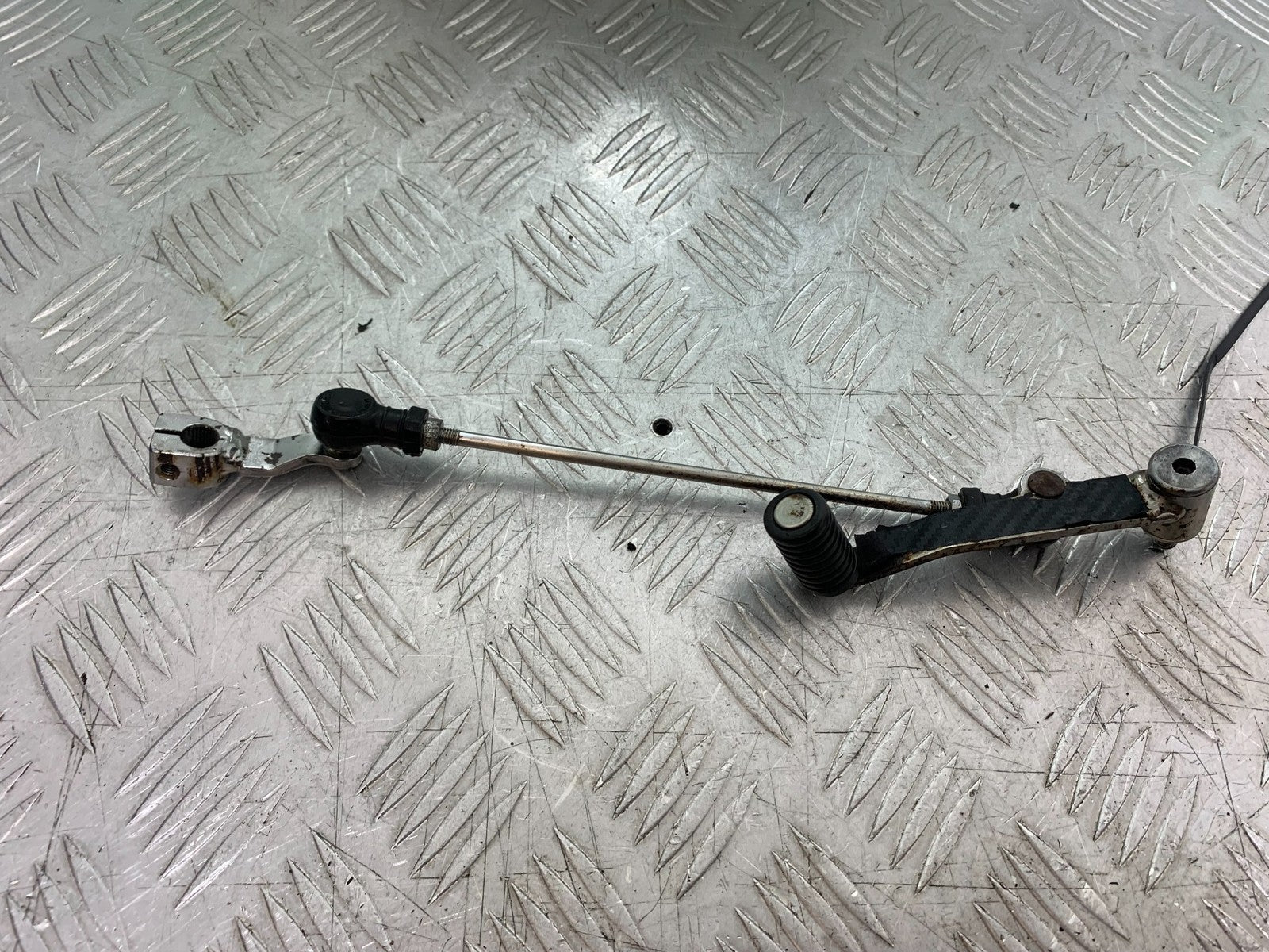 HONDA CBF600 CBF 600 GEAR LEVER YEAR 2004 -07 (CMB1247)