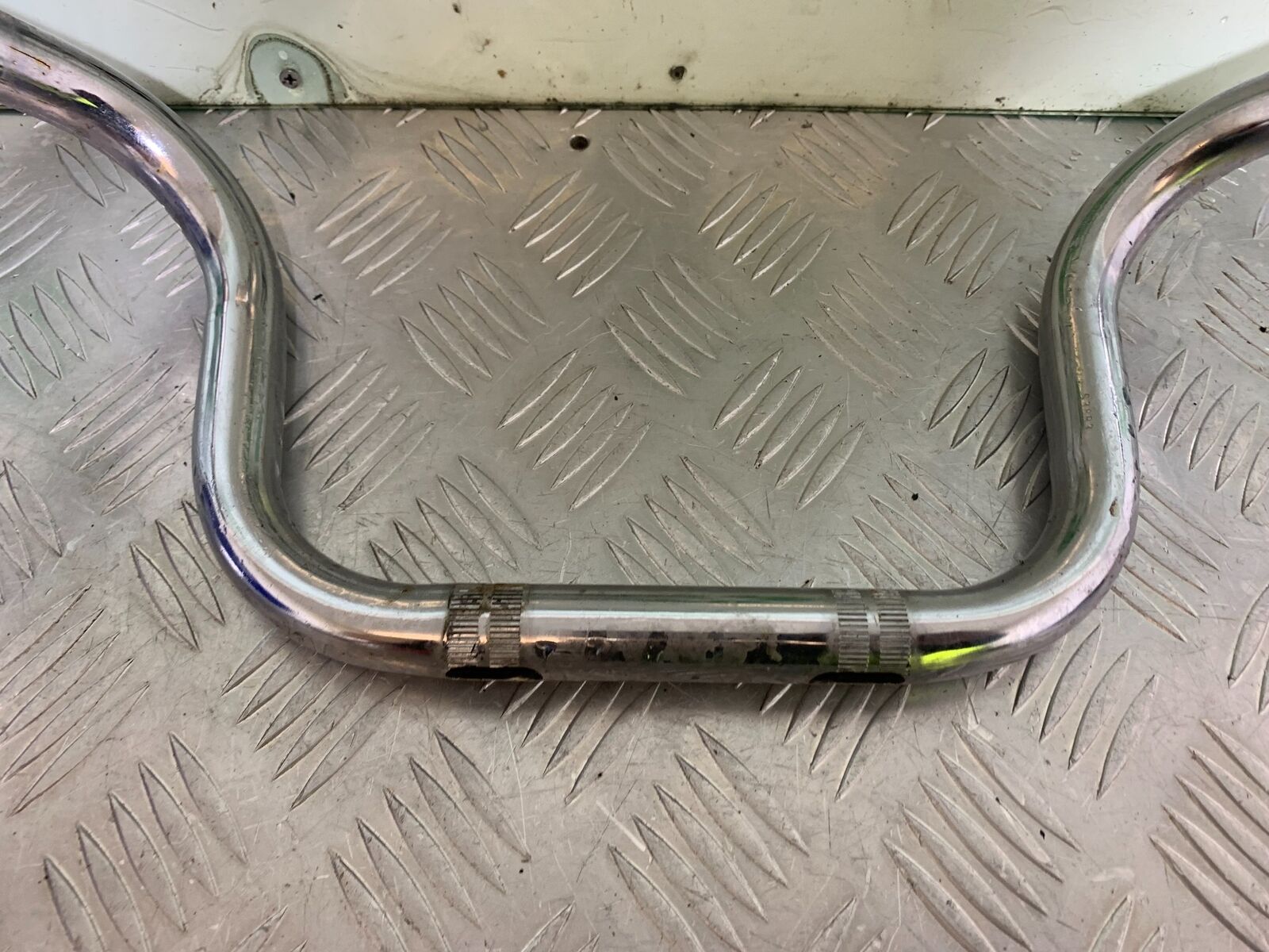 SUZUKI VS1400 VS 1400 INTRUDER HANDLEBARS   YEAR 1988 (CMB1077)