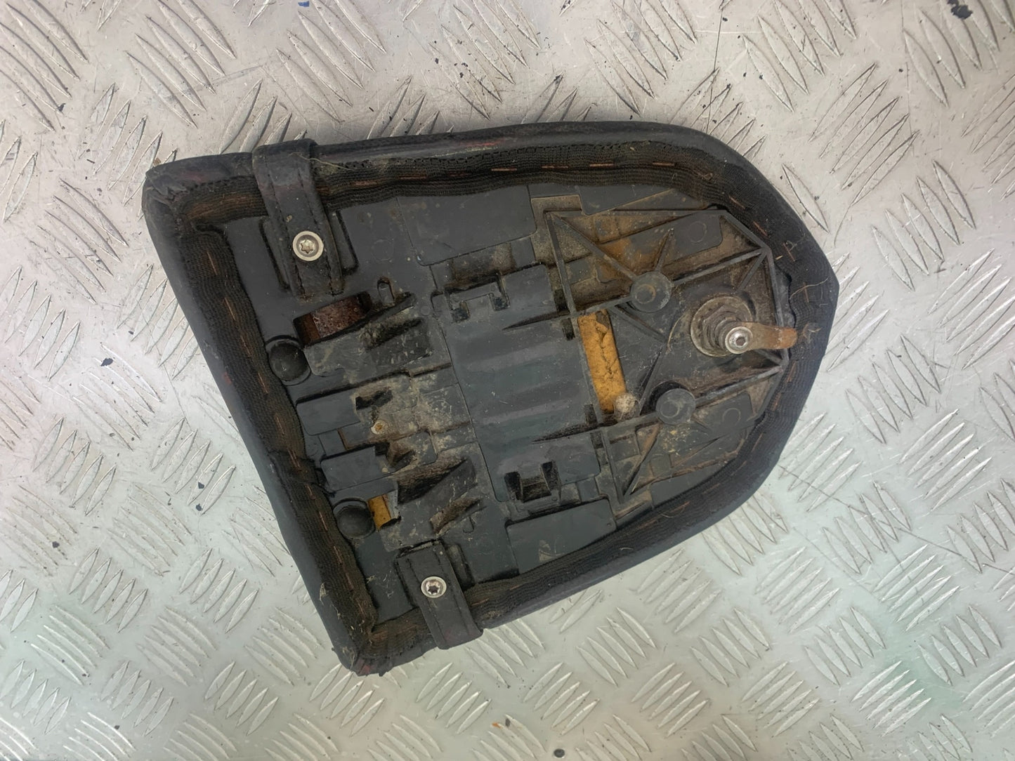 RIEJU 125 RS2 REAR SEAT  YEAR 2007 (CMB1142)
