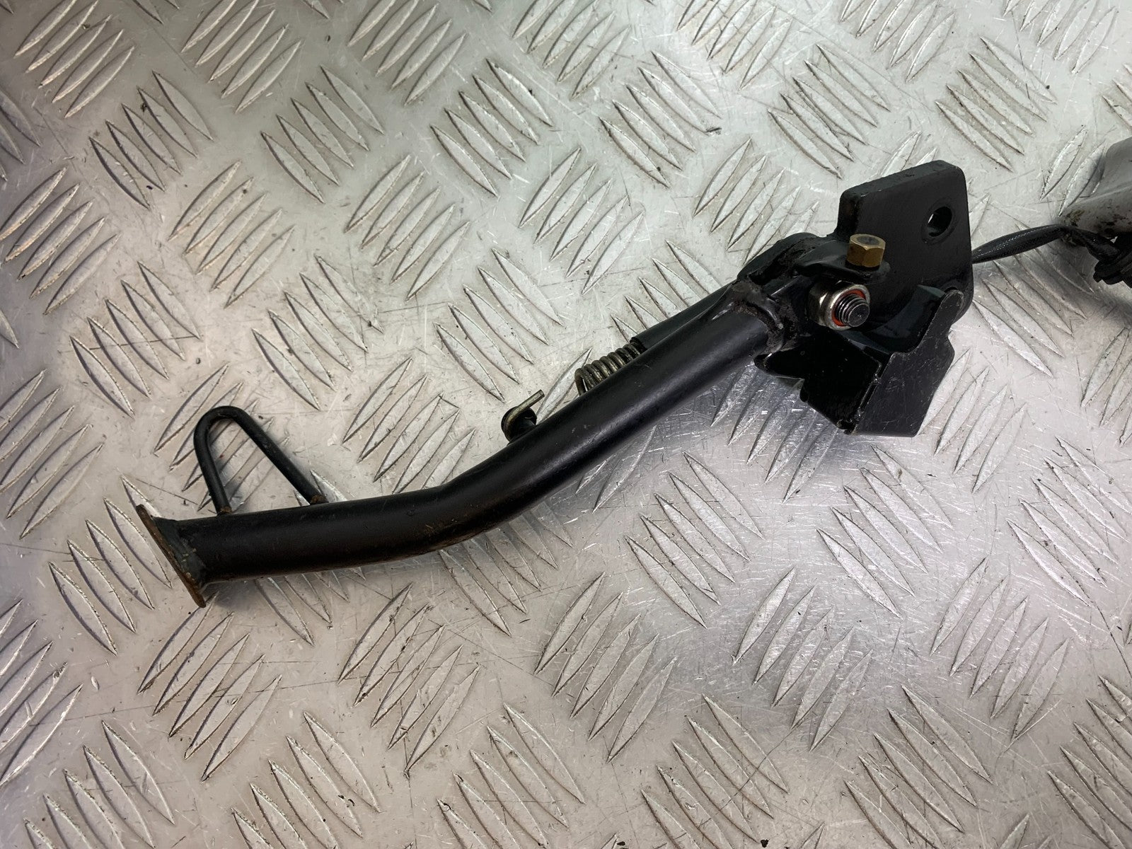 KTM DUKE 390 SIDE STAND AND BRACKET    YEAR 2017- 2023 (CMB1314)