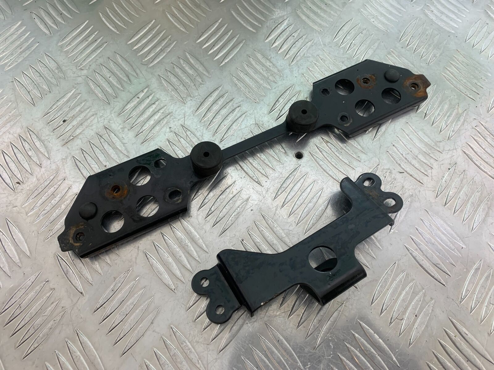 YAMAHA MT07 MT-07 FRAME BRACKETS  YEAR 2014 (STOCK 995)