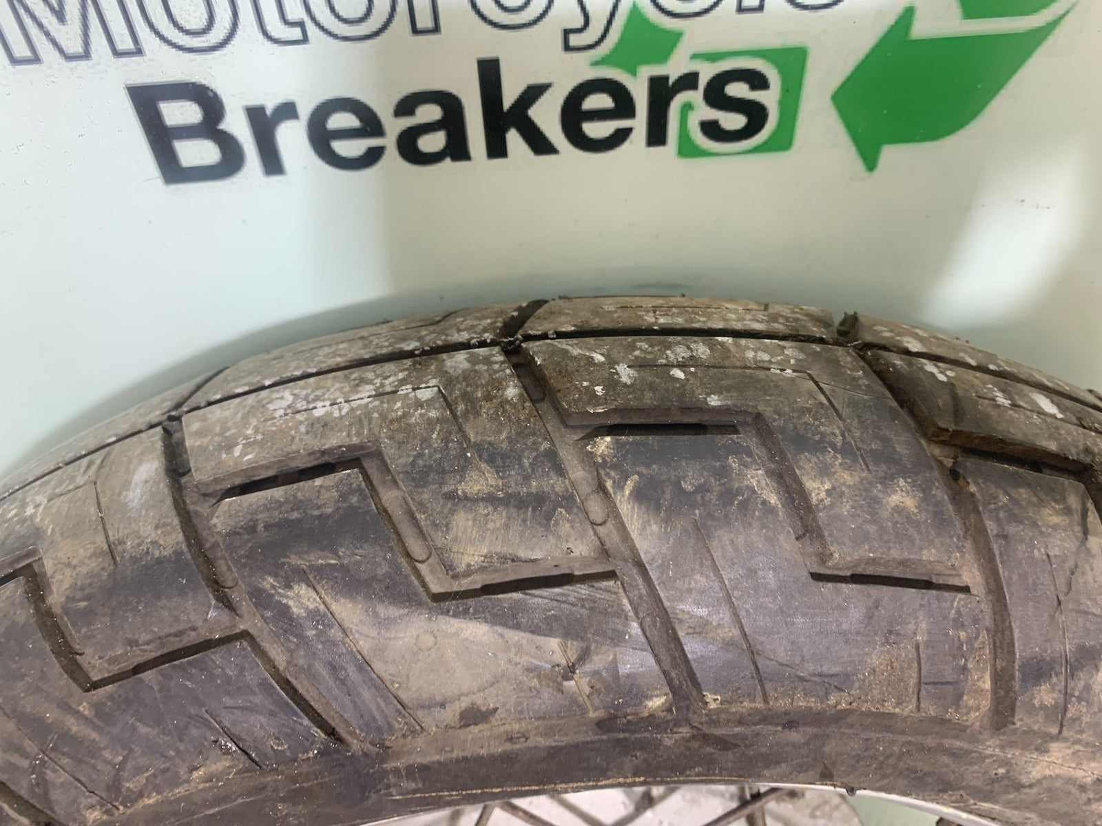 YAMAHA XV535 XV 535 VIRAGO REAR WHEEL (GOOD TYRE)   YEAR 1994-02 (CMB1162)