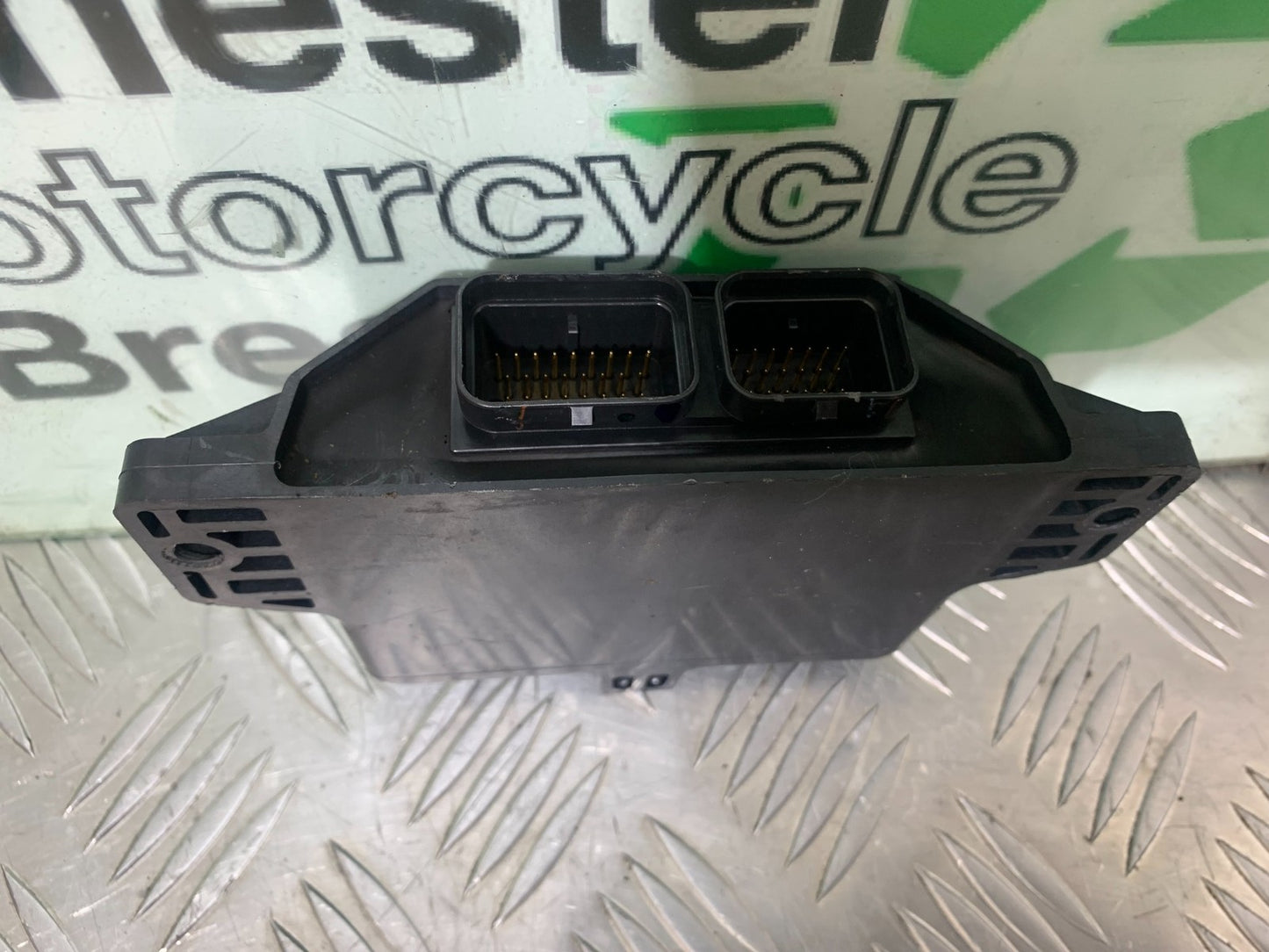 TRIUMPH 1050 SPRINT ST ECU  2004-2007 (CMB1197)