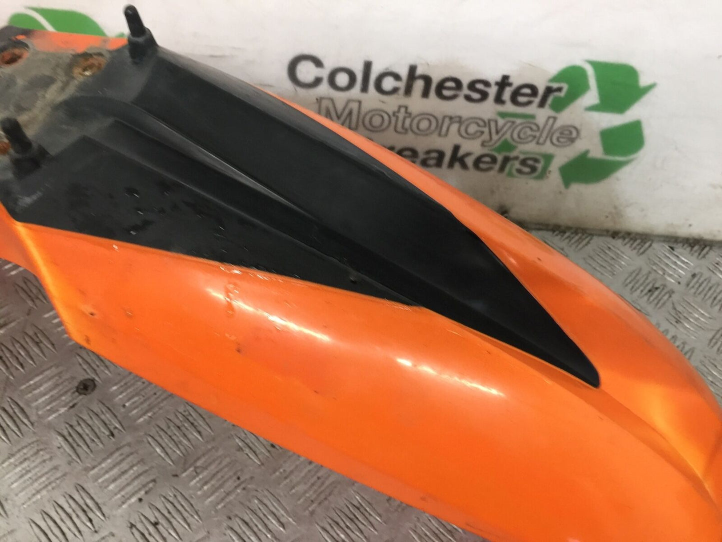 KTM400 KTM 400 LC4-E FRONT MUDGUARD  YEAR 2000 (STOCK 898)