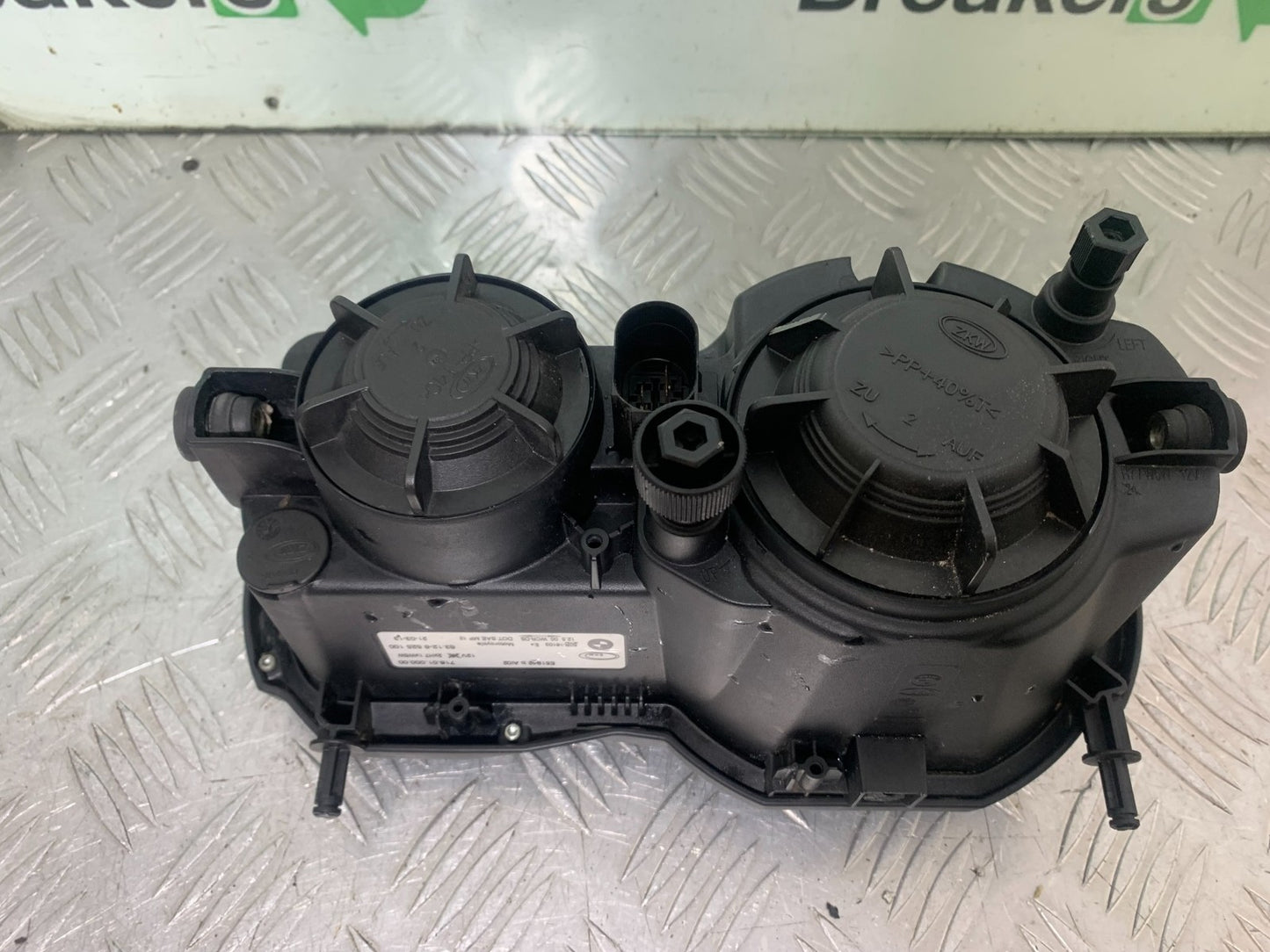 BMW R1200 R 1200 GS HEADLIGHT  YEAR 2013-2016 (CMB1257)