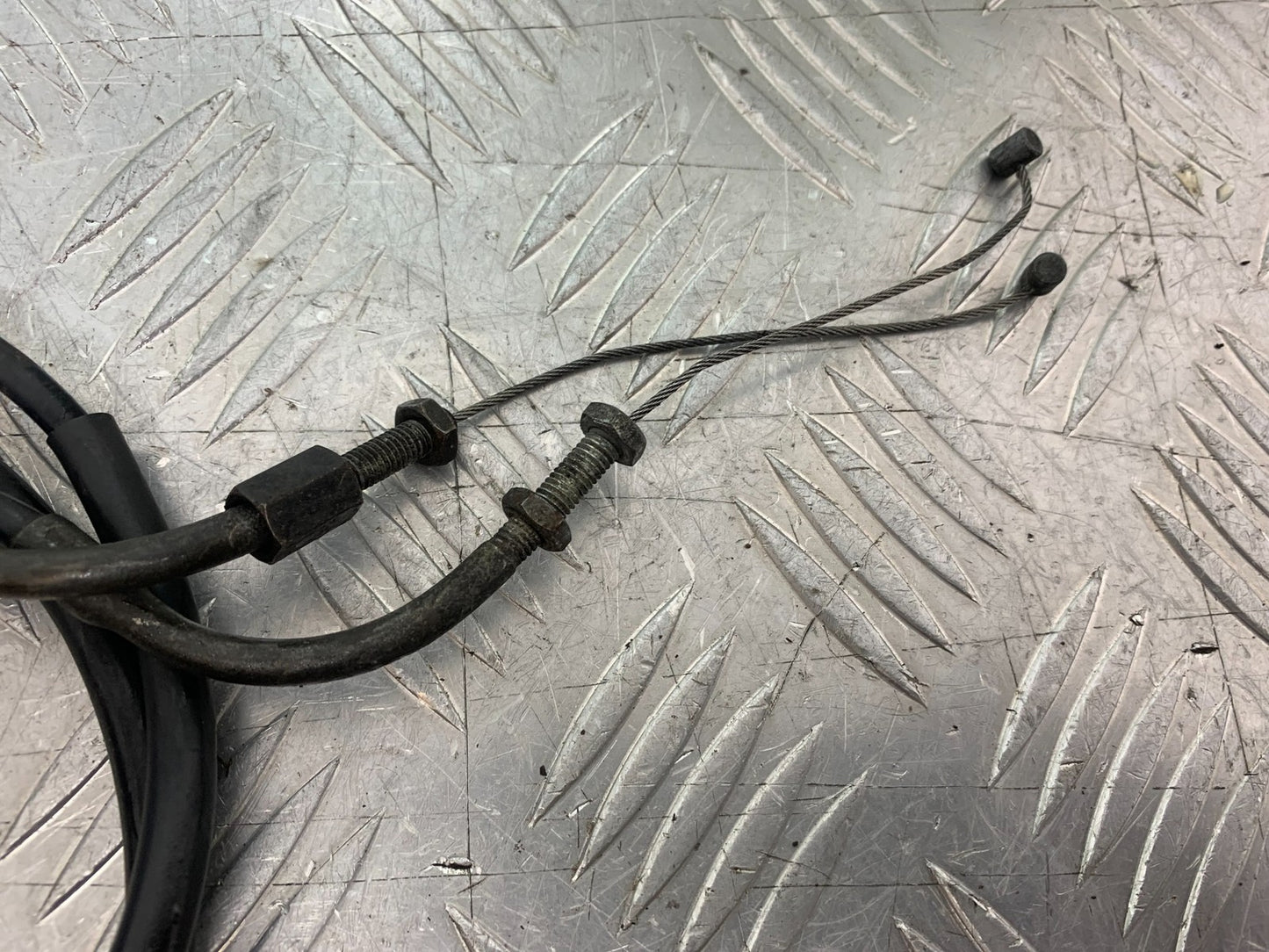 YAMAHA FZS600 FAZER 600 THROTTLE AND CABLES YEAR 1998-2001 (CMB1267)