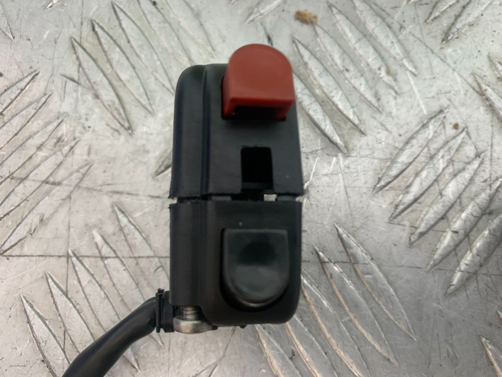 APRILIA RSV1000 R FACTORY RIGHT SWITCH GEAR 2004-09 (CMB1203)