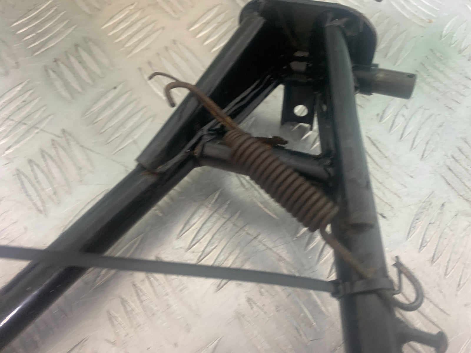 PIONEER XF250 CENTER STAND YEAR 2009 (CMB1143)