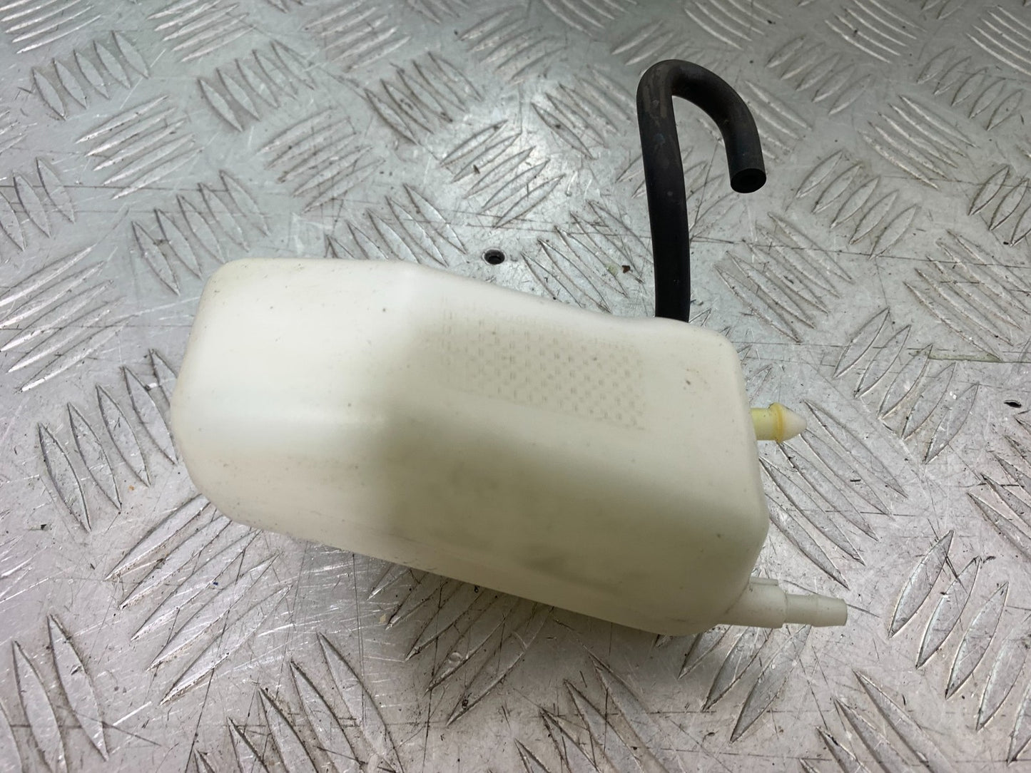 YAMAHA XMAX 300 COOLANT BOTTLE   YEAR 2017-2020 (CMB1218)