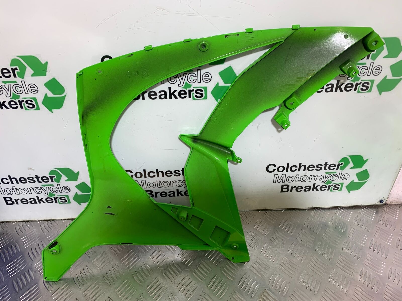 KAWASAKI ZX10R ZX 10R LEFT FAIRING PANEL  YEAR 2016-2020 (CMB1015)