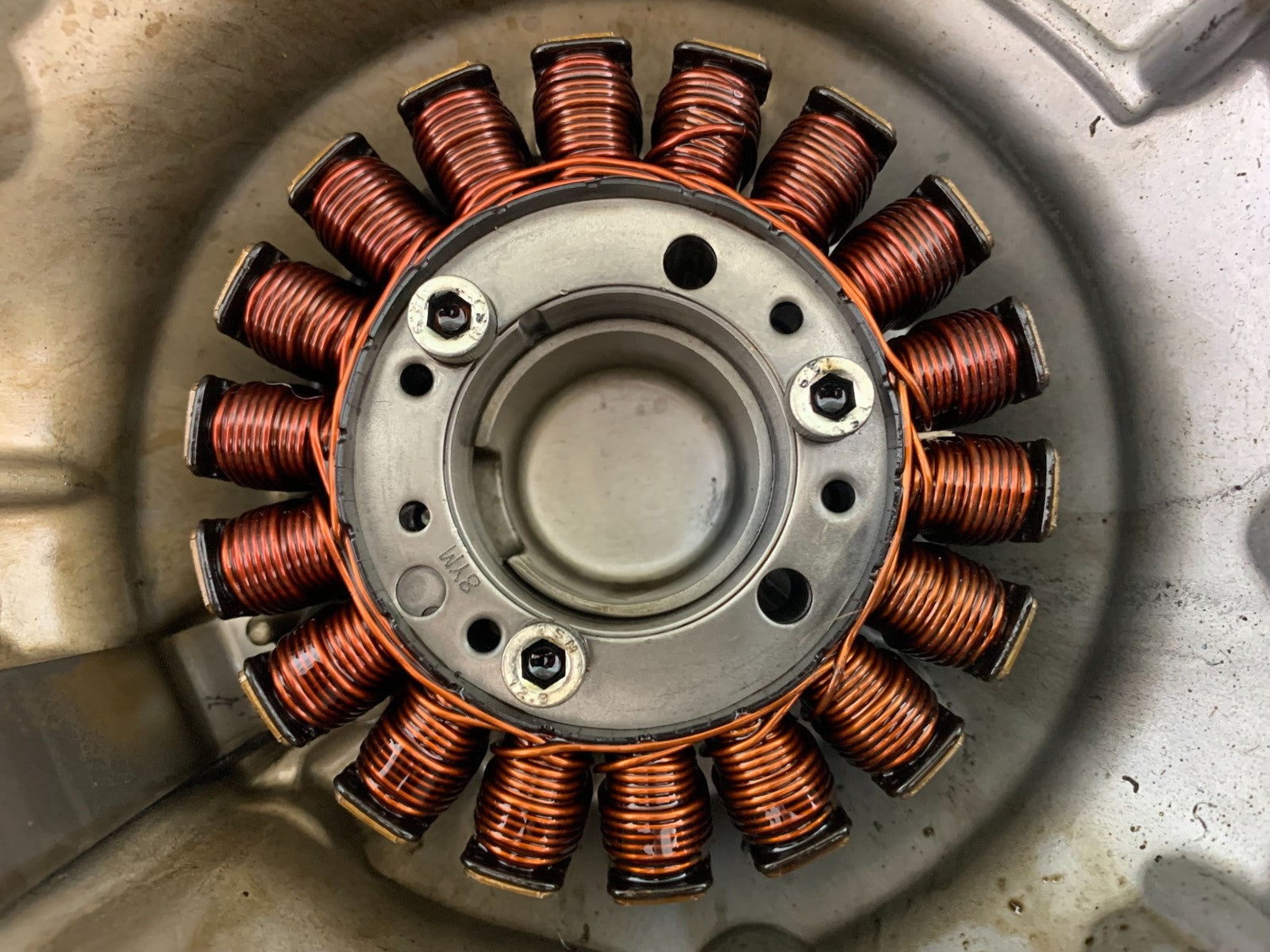 KAWASAKI NINJA 650 GENERATOR STATOR AND COVER YEAR 2017-2019