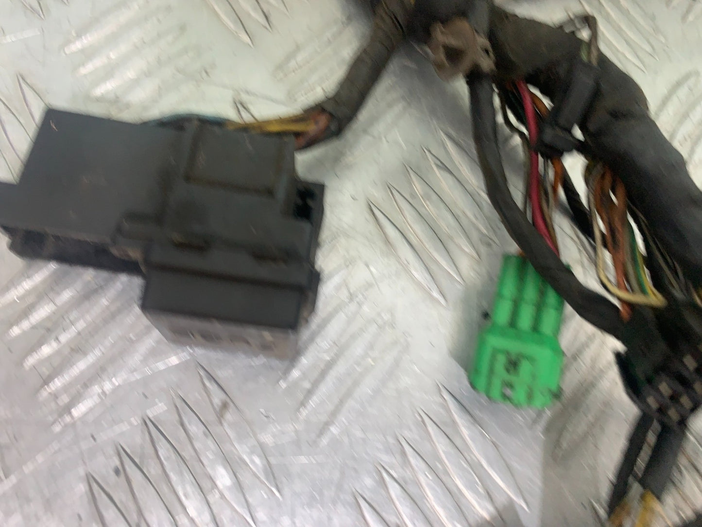 SUZUKI GSX750 INAZUMA WIRING LOOM YEAR 1998-2003 (CMB1308)