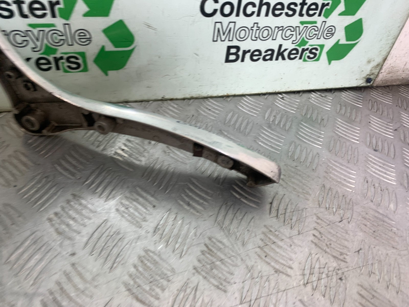 HONDA VT700 VT 700 SHADOW BACK REST  YEAR 1984-85 (CMB1328)