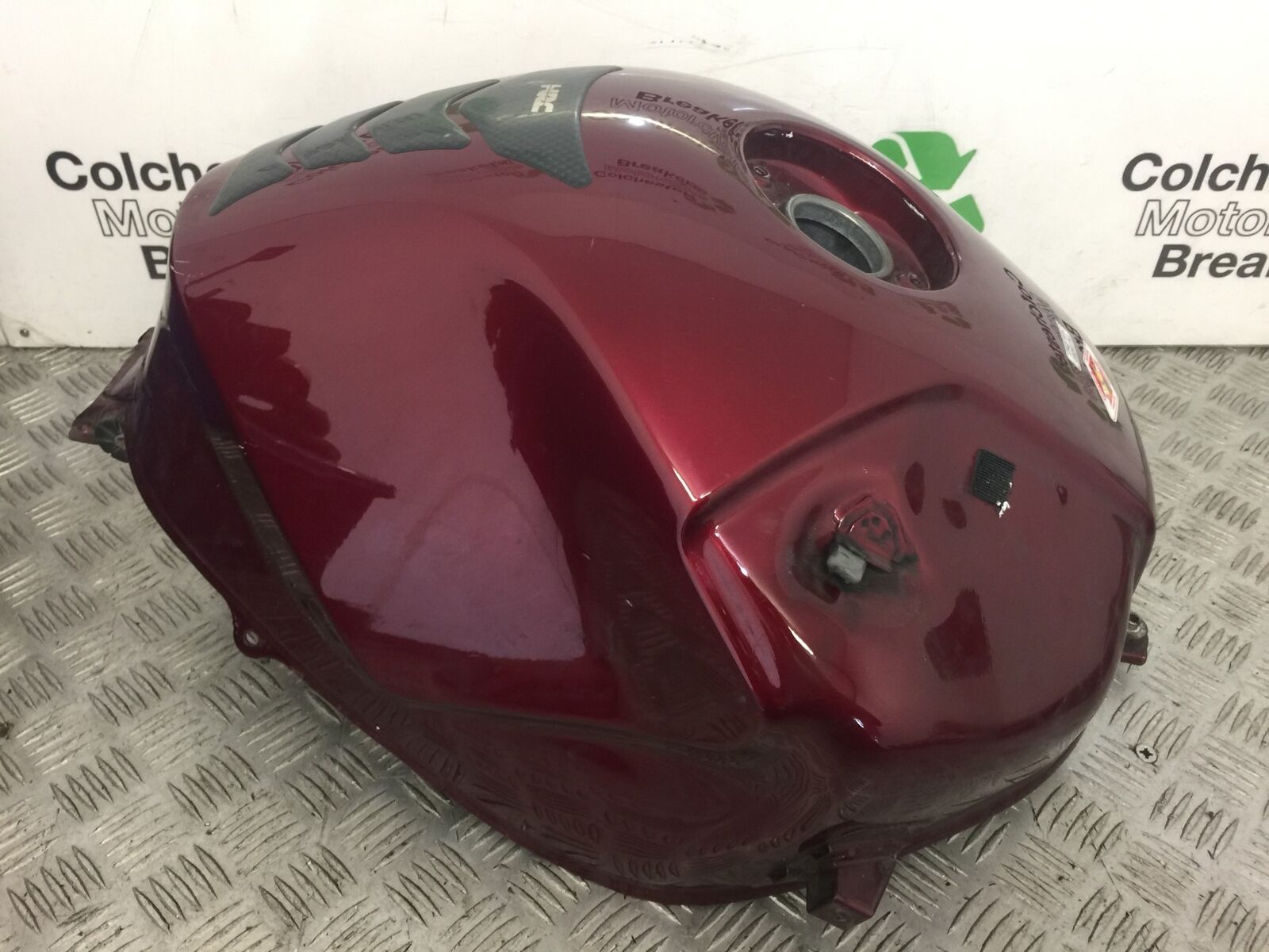 HONDA NT700 NT 700 V DEAUVILLE PETROL TANK  YEAR 2008 (STOCK 322)